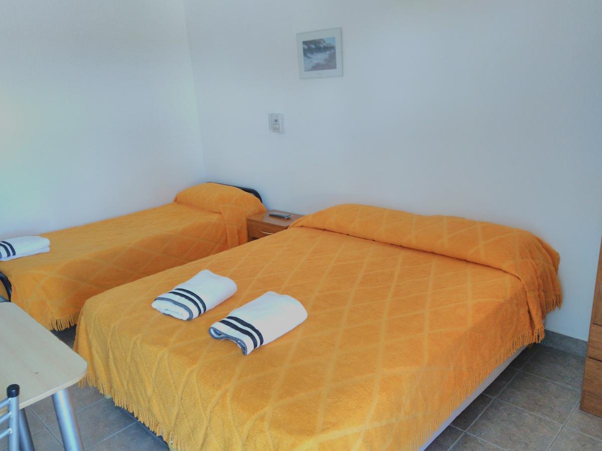 Complejo Brisas Misticas Hotel Las Grutas Exterior photo